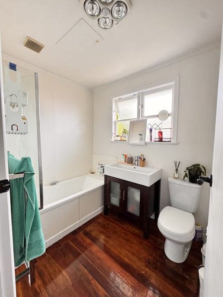 Te Atatu Peninsula, 2 bedrooms photo 4